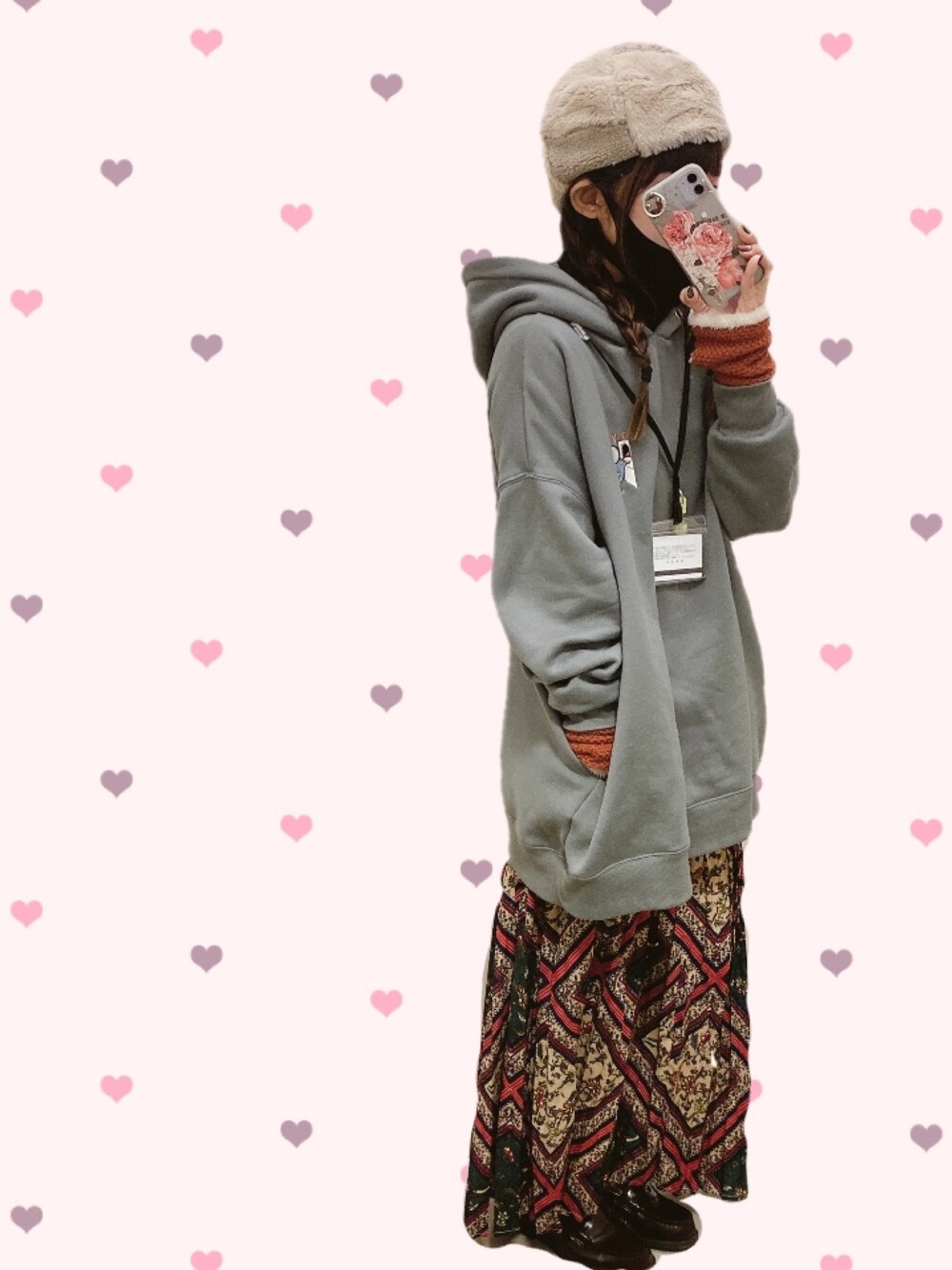 「おしゃれさんと繋がりたい、お仕事コーデ、冬コーデ、ロングスカート」｜「SM2のアイテム（ハンチング/ベレー帽、ベージュ系）」を使った、ariiiinkoさん（レディース・154cm）の冬コーディネートの1枚目の写真