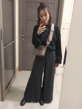 「CLANE（クラネ）のアイテム（クラッチバッグ）」を使った、Jasmine:)さん（レディース・157cm）の冬コーディネート