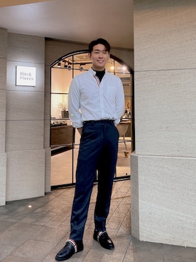 「THOM BROWNE（トムブラウン）のアイテム（シャツ/ブラウス）」を使った、Louie さん（メンズ・177cm）の春コーディネート