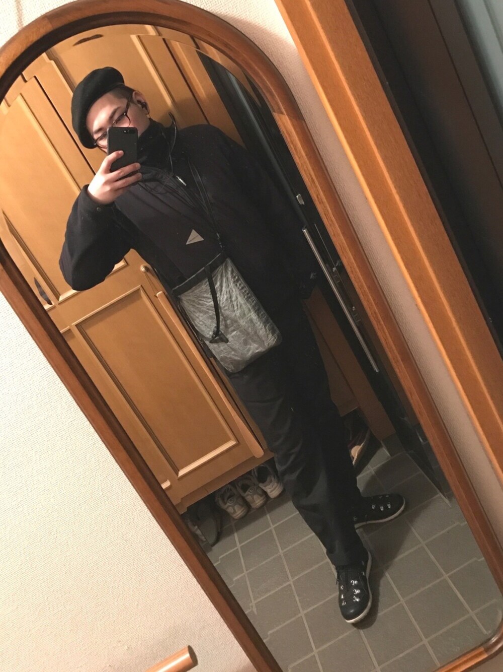 「ブラック」｜「and wanderの【and wander】twill fleece（マウンテンパーカー、ブラック系）」を使った、じゅんさん（メンズ・176cm）の冬コーディネートの1枚目の写真