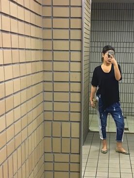 「カッティング」｜「アイテム（バッグ）」を使った、Li◡̈⃝︎nAさん（レディース・158cm）の春コーディネート