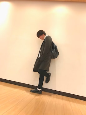 「COACH」｜「アイテム（チェスターコート）」を使った、a  k  iさん（メンズ・184cm）の冬コーディネート