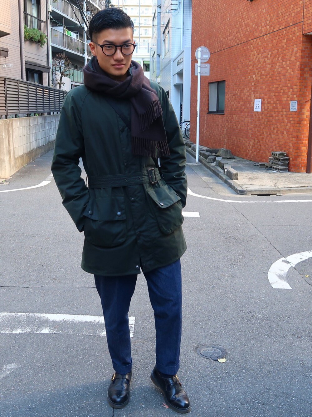 「初売りセールで買いました2019、お洒落さんとつながりたい、今日のコーデ、英国スタイル、冬、マフラー、スラックス、革靴」｜「RICHFIELDのアイテム（デニムパンツ、ブルー系）」を使った、takaさん（メンズ・171cm）の冬コーディネートの1枚目の写真