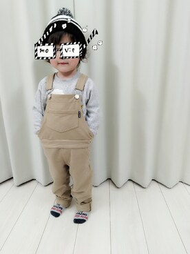「Moujonjon（ムージョンジョン）のアイテム（オールインワン・サロペット）」を使った、ReeRyoさん（キッズ・100cm）の冬コーディネート