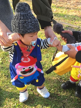 「JAM（ジャム）のアイテム（サロペット/オーバーオール）」を使った、RYUNOSUKE( ᐛさん（キッズ・60cm）の冬コーディネート