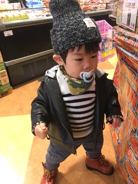 「しまむら（シマムラ）のアイテム（ライダースジャケット）」を使った、RYUNOSUKE( ᐛさん（キッズ・60cm）の冬コーディネート