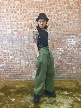 「BellyButton（ベリーボタン）のアイテム」を使った、Lai Kaziさん（メンズ・162cm）の秋コーディネート