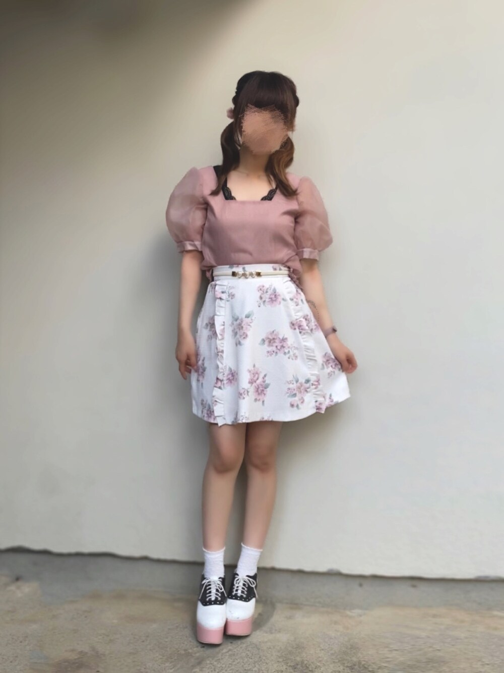 「夏、夏コーデ、袖コンシャス、シアー、ガーリー、甘め、低身長、花柄、台形ｽｶｰﾄ、いいね、save、フォローお願いします🤑」｜「Heatherのあいねねコラボシアーブラウス　892826（シャツ/ブラウス、ピンク系）」を使った、🐰ㅤメ ｲ ﾒ ｲㅤ🐰さん（レディース・153cm）の夏コーディネートの1枚目の写真
