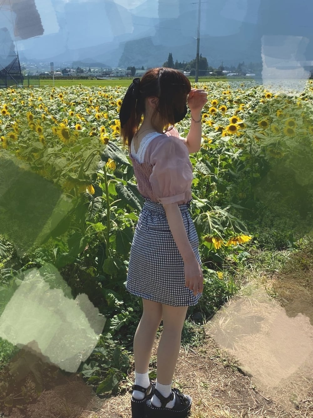 「大人ガーリー、ガーリー、低身長、袖コンシャス、シアー、ギンガムチェック、厚底サンダル、夏コーデ、いいね、save、フォローお願いします🤑」｜「Heatherのあいねねコラボシアーブラウス　892826（シャツ/ブラウス、ピンク系）」を使った、🐰ㅤメ ｲ ﾒ ｲㅤ🐰さん（レディース・153cm）の夏コーディネートの1枚目の写真