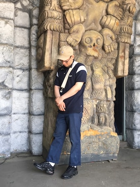 「palace」｜「アイテム（チノパンツ）」を使った、Jamieさん（メンズ・173cm）の春コーディネート