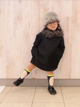 「frankygrow（フランキーグロウ）のアイテム（トップス、ブラック系）」を使った、LOUIS☆LOUIEさん（キッズ・90cm）の秋コーディネート