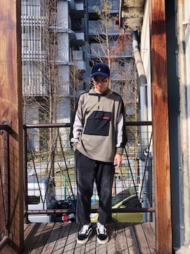 「DEMARCOLAB（デマルコラブ）のアイテム」を使った、Felixさん（メンズ・172cm）の冬コーディネート