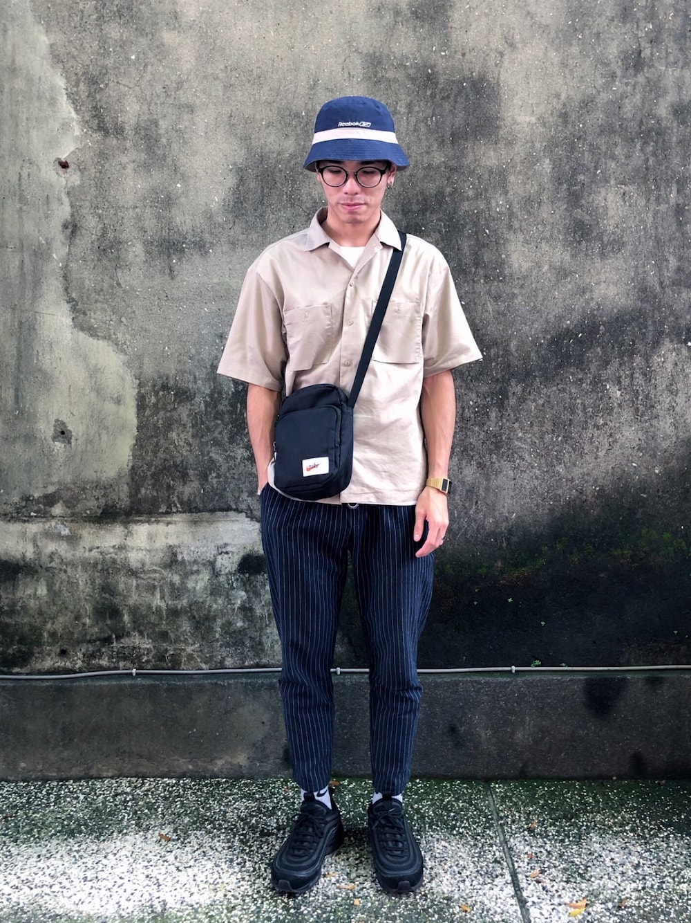 「ootd、街頭穿搭、夏、outfit、NIKE、GLOBAL WORK、street、reebok、CASIO」｜「Reebokのアイテム（帽子、ブルー系）」を使った、Felixさん（メンズ・172cm）の秋コーディネートの1枚目の写真