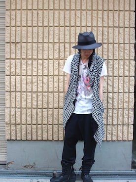 「KMRii（ケムリ）のアイテム（トップス）」を使った、Ryotaさん（メンズ・170cm）の夏コーディネート