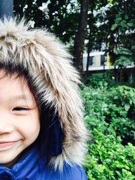 「Iのアイテム（ダウンジャケット/コート、ブルー系）」を使った、Mi_homeさん（キッズ）の冬コーディネート