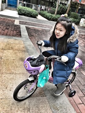 「Iのアイテム（ジャケット/アウター、ブルー系）」を使った、Mi_homeさん（キッズ）の冬コーディネート