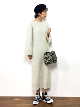 バックオープンロングニットワンピースを使った人気ファッションコーディネート Wear