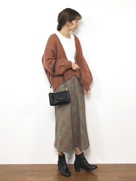 「Ameri（アメリ）のアイテム（スカート）」を使った、yukiさん（レディース・169cm）の冬コーディネート