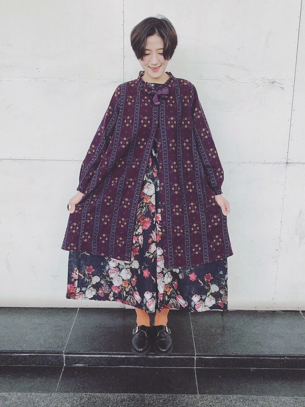 「ootdtw、ootd、WOMEN」｜「hippopo_jのアイテム（シャツ/ブラウス、パープル系）」を使った、Vika 簡さん（レディース・163cm）の秋コーディネートの1枚目の写真
