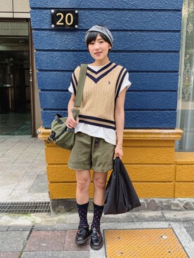 Vika 簡さんのコーディネート