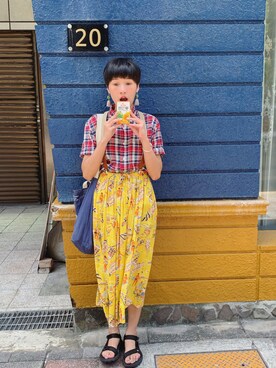 Vika 簡さんのコーディネート