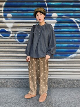 Vika 簡さんのコーディネート