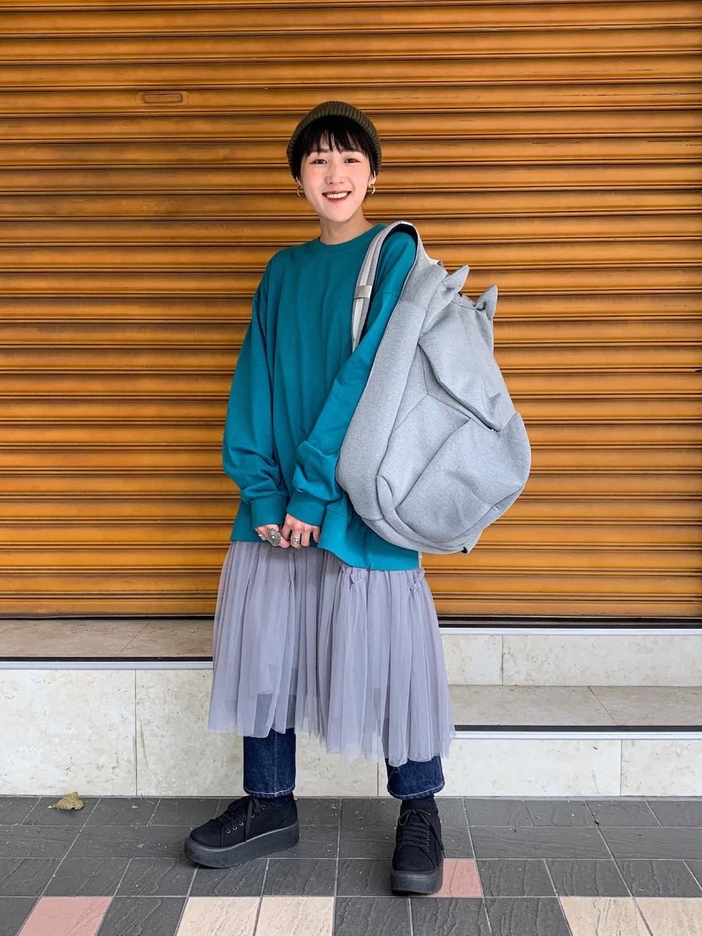 「ootd、ootdtw、WEARBOOKエントリー、BEAMS、living concept、Tokyo bopper、oribagu」｜「BEAMSのアイテム（トップス、ブルー系）」を使った、Vika 簡さん（レディース・163cm）の冬コーディネートの1枚目の写真
