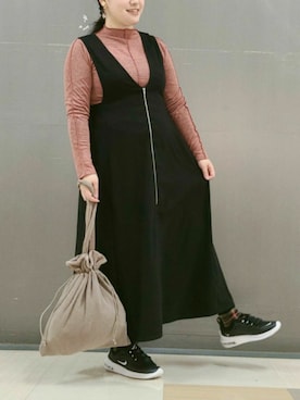 「ELENCARE DUE」｜「アイテム（ジャンパースカート）」を使った、tomo☺さん（レディース・159cm）の冬コーディネート