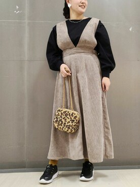 「ELENCARE DUE」｜「アイテム（ジャンパースカート）」を使った、tomo☺さん（レディース・159cm）の冬コーディネート
