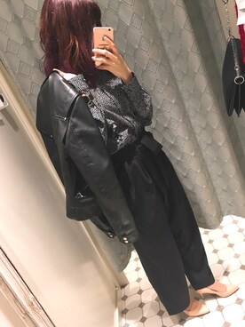 「スプリングSENSEOFPLACE」｜「アイテム（ライダースジャケット）」を使った、Akaneさん（レディース・158cm）の春コーディネート