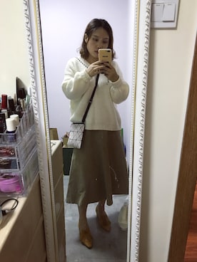 「CHARLES & KEITH（チャールズ & キース）のアイテム（アクセサリー）」を使った、Mozysさん（レディース・158cm）の秋コーディネート