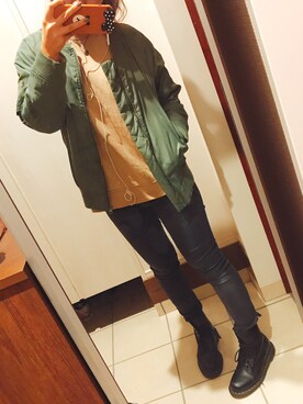 「ストリート服が好き」｜「アイテム（MA-1）」を使った、バターさん（レディース・167cm）の秋コーディネート