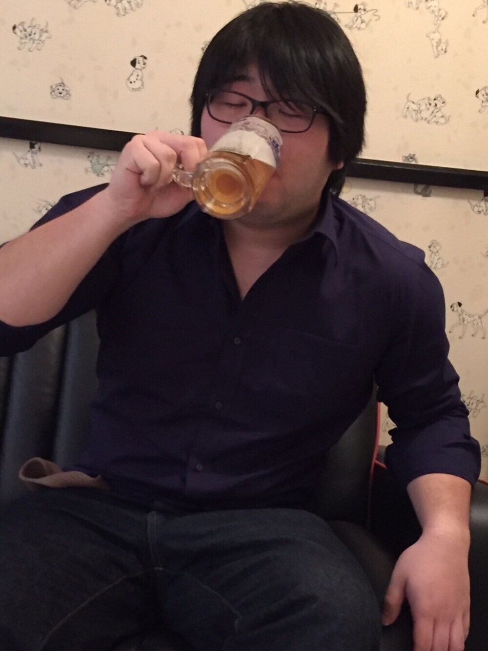 「JINSのアイテム（メガネ、ブラック系）」を使った、ひろくまさん（メンズ・180cm）の春コーディネートの1枚目の写真