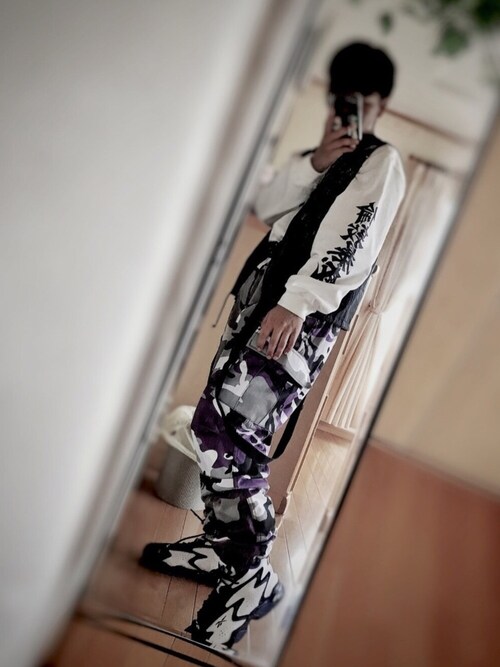 kai使用「kansai yamamoto（【kansai yamamoto】《完全限定》“別注”倫敦暴威 虎 刺繍 ビッグシルエット スウェット トレーナー）」的時尚穿搭