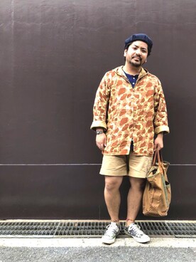 「アイテム（ブローチ/コサージュ）」を使った、Human&Arrowさん（メンズ・169cm）の秋コーディネート