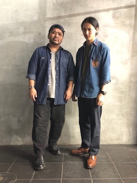 「Levi's（リーバイス）のアイテム（シャツ/ブラウス、ブルー系）」を使った、Human&Arrowさん（メンズ・169cm）の秋コーディネート