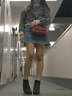 「OZOC（オゾック）のアイテム（デニムスカート）」を使った、sakuraさん（レディース・157cm）の春コーディネート