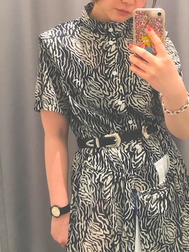 「TOGA PULLA（トーガ　プルラ）のアイテム（ワンピース/ドレス）」を使った、NISHIHARA HIKARIさん（レディース・155cm）の春コーディネート