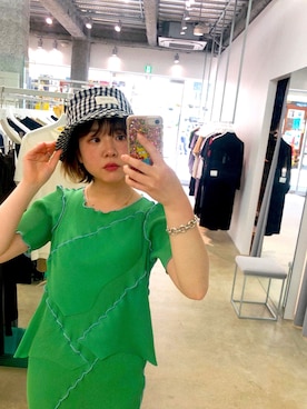 NISHIHARA HIKARIさんのコーディネート