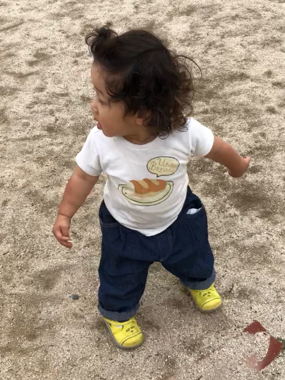 「キッズコーデ、ベビーコーデ、男の子コーデ、男の子、LAGOM、1歳、１歳８ヶ月」｜「LAGOMのアイテム（Tシャツ/カットソー、ホワイト系）」を使った、yutoさん（キッズ・80cm）の夏コーディネートの1枚目の写真