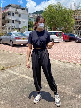 「PUMA（プーマ）のアイテム（レッグウェア）」を使った、Lesley.mさん（レディース・155cm）の春コーディネート