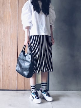 「Yohji Yamamoto（ヨウジヤマモト）のアイテム（ショルダーバッグ）」を使った、Ethel C. さん（レディース・165cm）の冬コーディネート