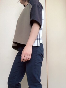「GU（ジーユー）のアイテム（Tシャツ/カットソー、グリーン系）」を使った、_.さん（レディース・159cm）の春コーディネート
