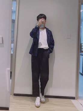 「盐系风格」｜「アイテム（スニーカー）」を使った、我是你的小钱包呀！さん（メンズ・177cm）の春コーディネート