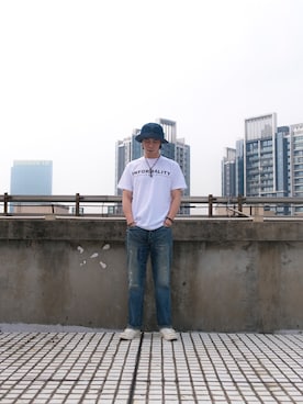 「Addict CONVERSE（アディクト　コンバース）のアイテム」を使った、DeliCo_Leungさん（メンズ・170cm）の春コーディネート