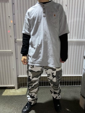 「Carhartt（カーハート）のアイテム（Tシャツ/カットソー）」を使った、ポン酢さん（メンズ・176cm）の春コーディネート