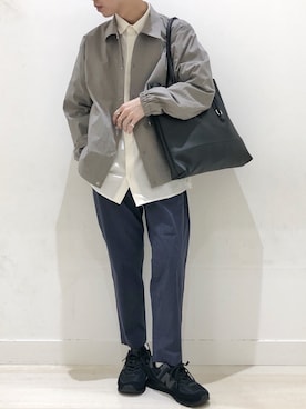 「リネンシャツ」｜「アイテム（ブルゾン）」を使った、sooushiさん（メンズ・165cm）の春コーディネート