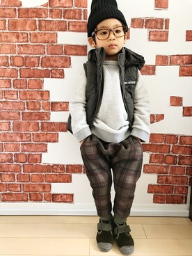 「Cienta（シエンタ）のアイテム（ブーツ）」を使った、yさん（キッズ・100cm）の冬コーディネート