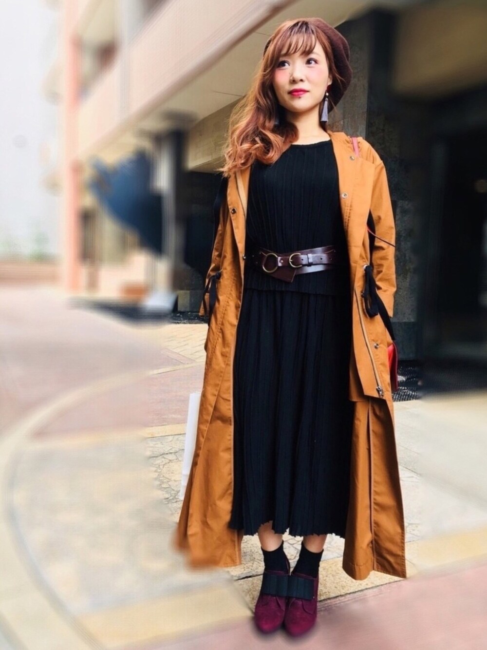 「秋のコーデ、ベレー帽、ロングトレンチコート、ワンピース、おしゃれさんと繋がりたい、NINE、zucca、ROSE BUD」｜「ROSE BUDのアイテム（ハンチング/ベレー帽、ブラウン系）」を使った、chiicohaaan★さん（レディース・155cm）の秋コーディネートの1枚目の写真
