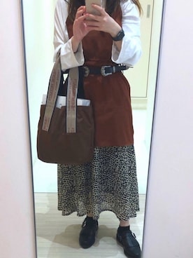 「シアタープロダクツ(THEATRE PRODUCTS)」｜「アイテム（ローファー）」を使った、　Ⓜ️さん（レディース・160cm）の秋コーディネート